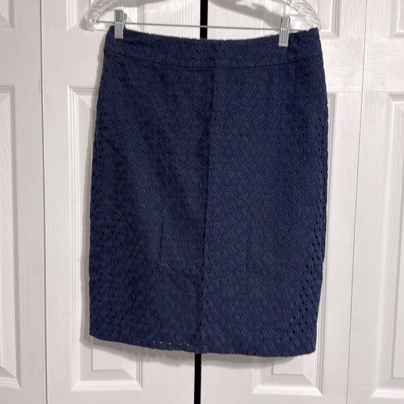 Talbots navy blue cotton lined lace skirt size 4 - Picture 13 of 14